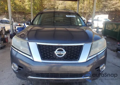 2013 Nissan Pathfinder S z USA, uszkodzony, nr VIN 5N1AR2MM1DC641502